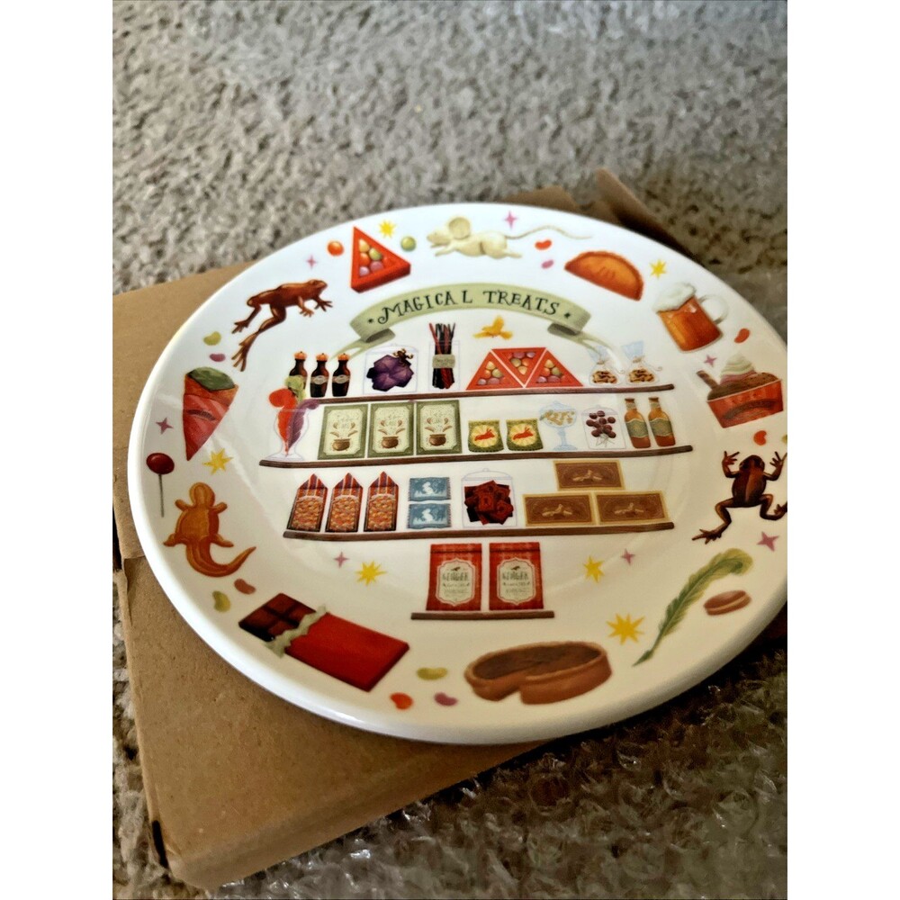 Harry Potter Magic Delivered Zonko Candy Honeydukes Themed Dessert Plate NEW